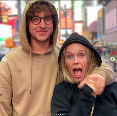 Julius Dein's girlfriend Estelle is an influencer in Instagram.